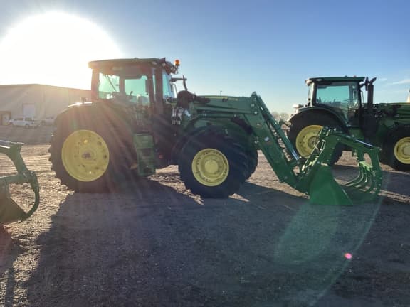 Image of John Deere 6R 155 equipment image 2