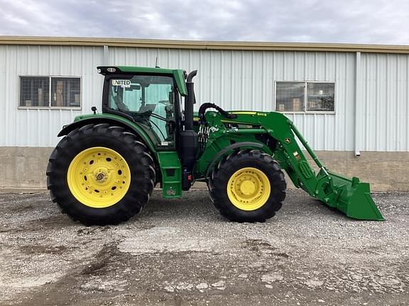 Image of John Deere 6R 155 equipment image 2