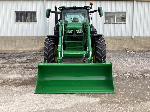 Image of John Deere 6R 155 equipment image 3