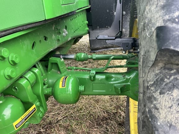 Image of John Deere 6R 155 equipment image 2