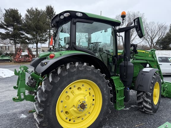 Image of John Deere 6R 155 equipment image 3