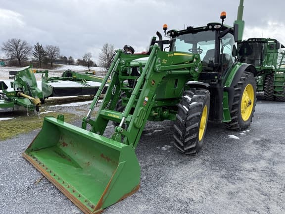 Image of John Deere 6R 155 equipment image 2