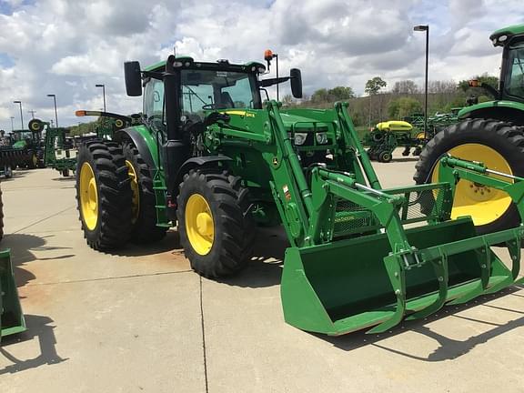 Image of John Deere 6R 155 equipment image 4