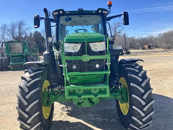 Image of John Deere 6R 155 equipment image 1