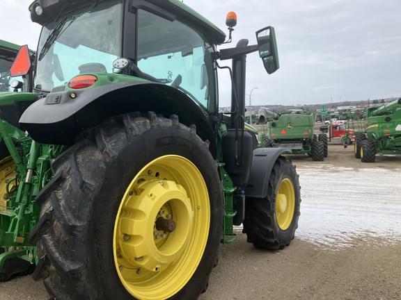 Image of John Deere 6R 155 equipment image 4