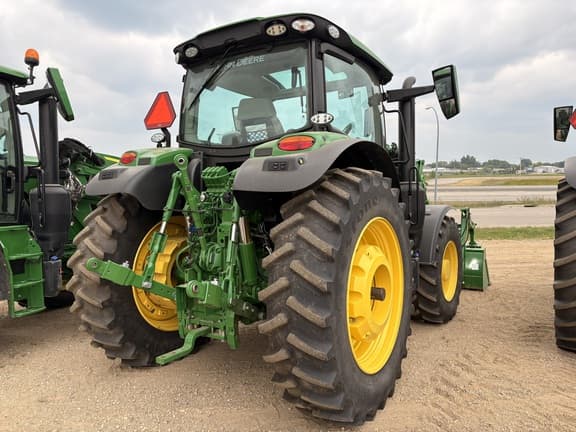 Image of John Deere 6R 155 equipment image 3