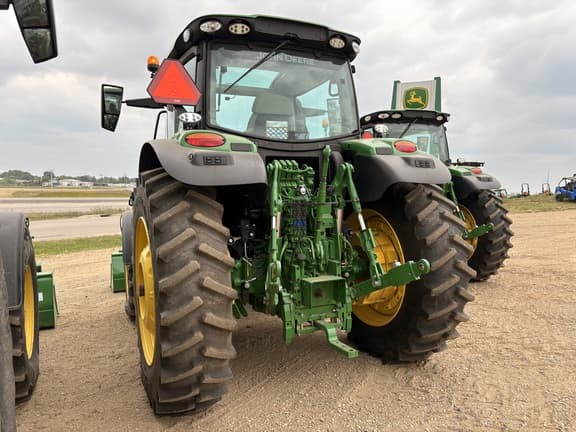 Image of John Deere 6R 155 equipment image 4