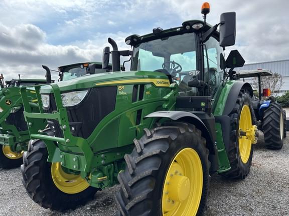 Image of John Deere 6R 155 equipment image 1