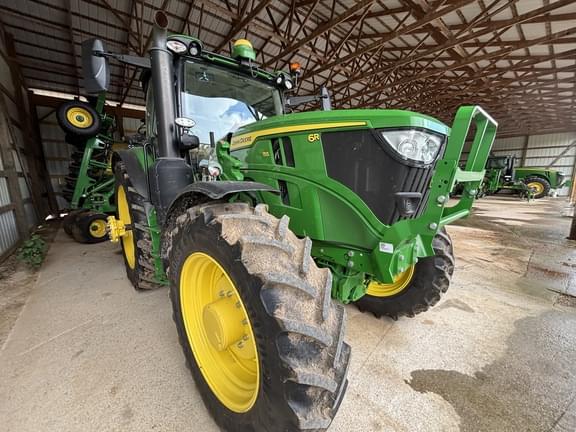 Image of John Deere 6R 155 equipment image 2
