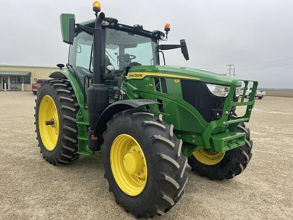 Image of John Deere 6R 155 equipment image 2