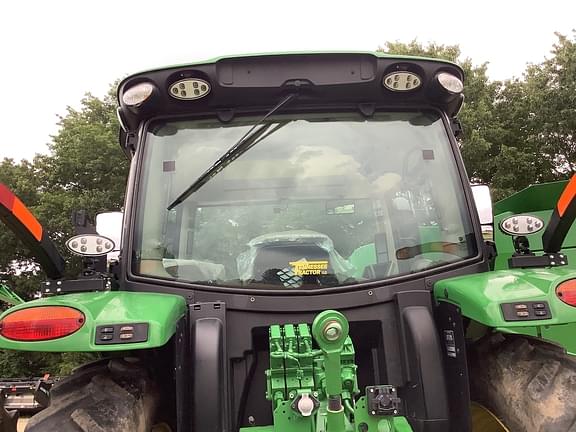 Image of John Deere 6R 155 equipment image 3