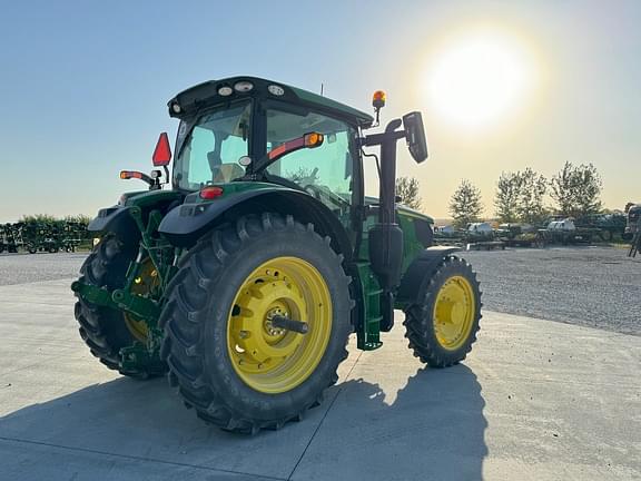 Image of John Deere 6R 155 equipment image 3