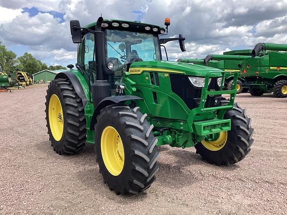 Image of John Deere 6R 155 equipment image 2