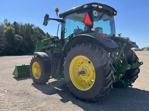 Image of John Deere 6R 155 equipment image 4