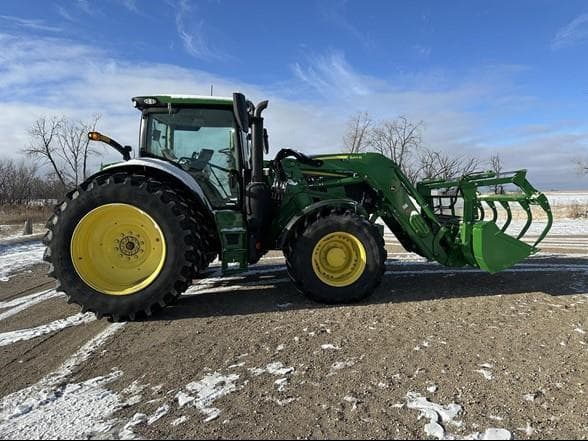 Image of John Deere 6R 155 equipment image 4