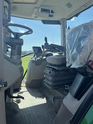 Image of John Deere 6R 155 equipment image 4
