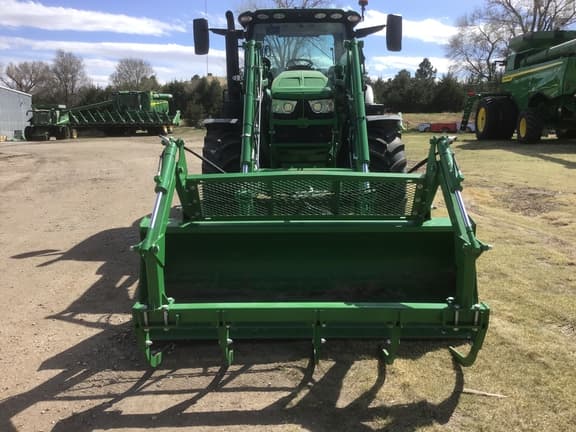 Image of John Deere 6R 155 equipment image 1