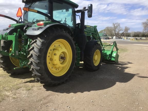 Image of John Deere 6R 155 equipment image 3