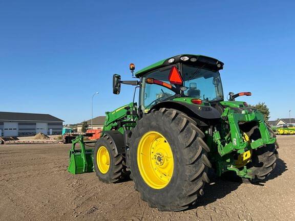 Image of John Deere 6R 155 equipment image 2