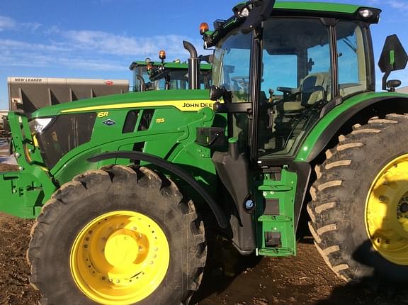 Image of John Deere 6R 155 equipment image 4