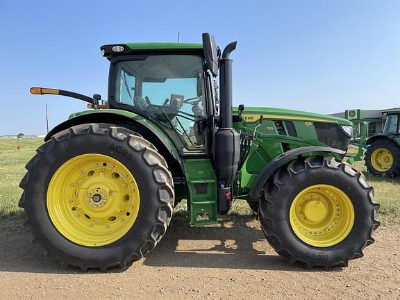 Image of John Deere 6R 155 equipment image 1