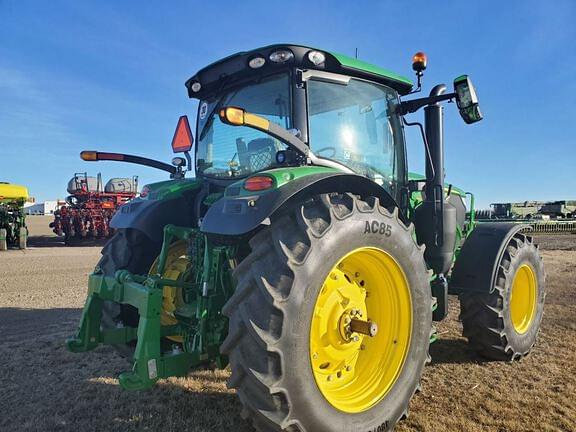 Image of John Deere 6R 155 equipment image 4