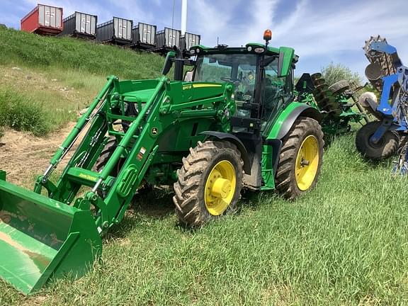 Image of John Deere 6R 155 equipment image 2