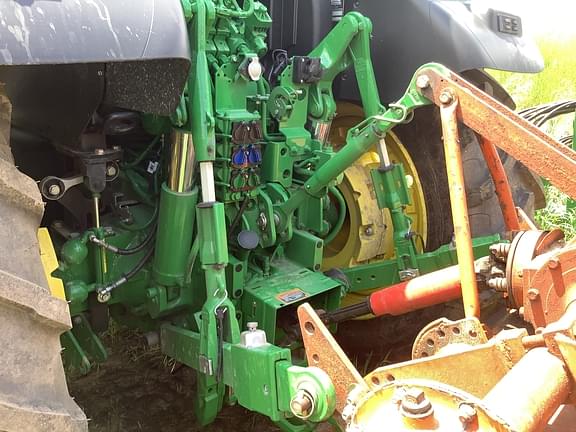 Image of John Deere 6R 155 equipment image 4