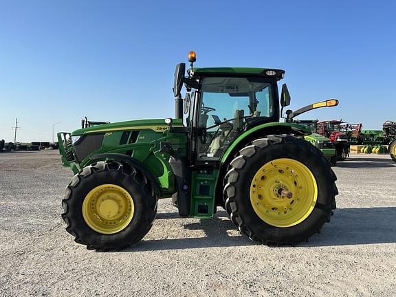 Image of John Deere 6R 155 equipment image 1