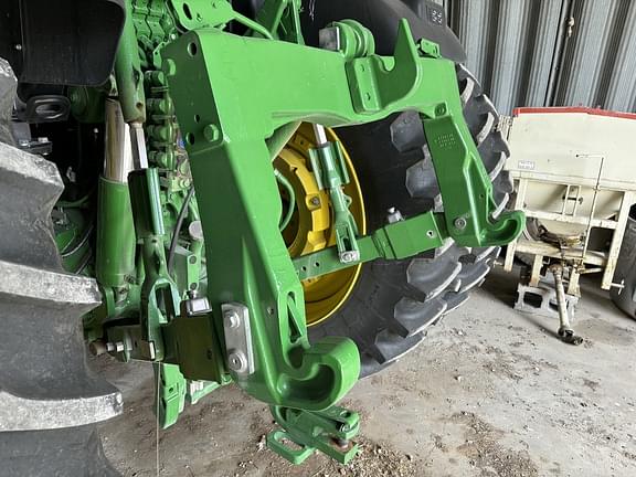 Image of John Deere 6R 155 equipment image 4