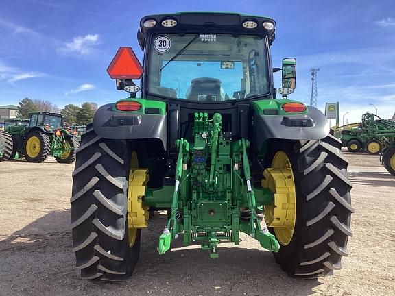 Image of John Deere 6R 155 equipment image 4
