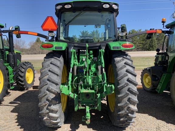 Image of John Deere 6R 155 equipment image 3