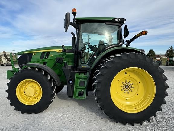 Image of John Deere 6R 155 equipment image 2