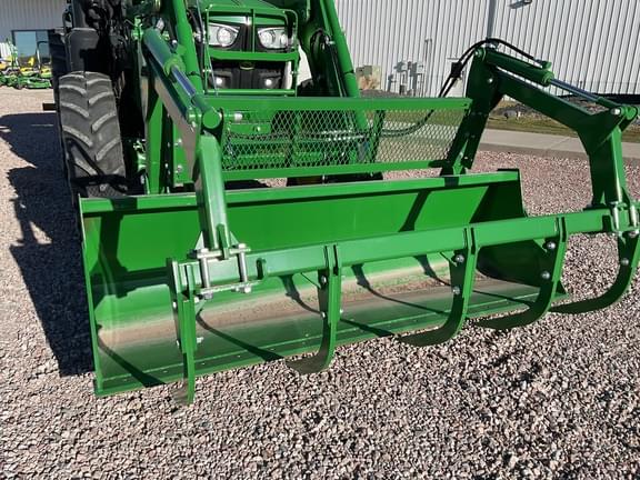 Image of John Deere 6R 155 equipment image 3