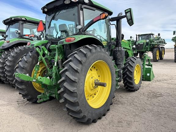 Image of John Deere 6R 155 equipment image 3