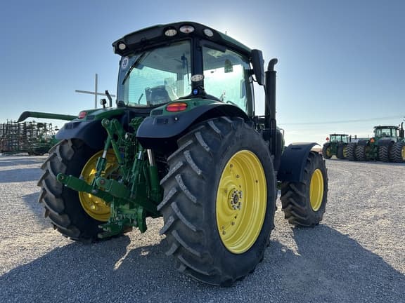 Image of John Deere 6R 155 equipment image 4