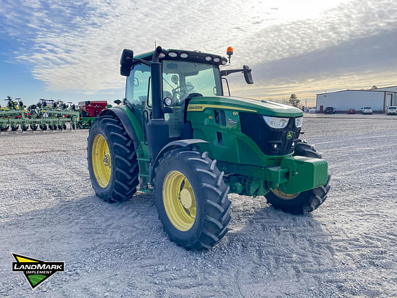 Image of John Deere 6R 155 equipment image 2