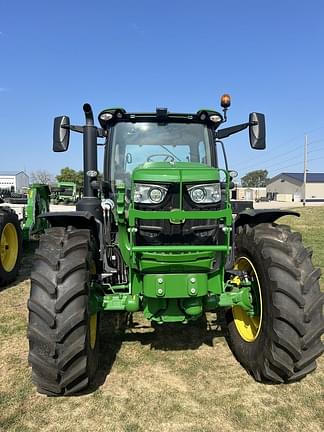 Image of John Deere 6R 155 equipment image 2