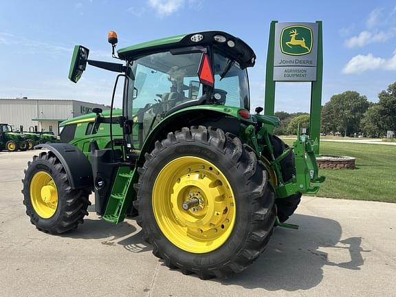 Image of John Deere 6R 155 equipment image 3