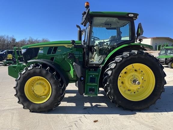 Image of John Deere 6R 155 equipment image 1