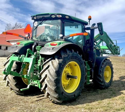 Image of John Deere 6R 155 equipment image 4
