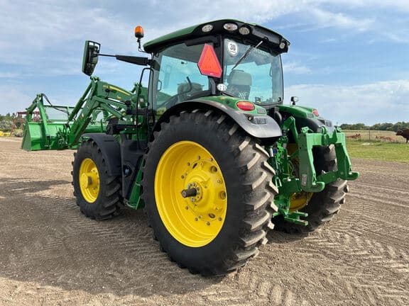 Image of John Deere 6R 155 equipment image 2