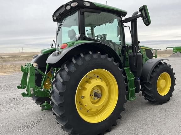 Image of John Deere 6R 155 equipment image 4