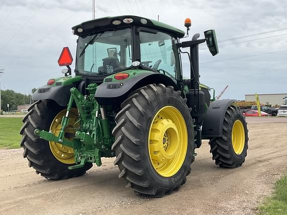 Image of John Deere 6R 155 equipment image 4