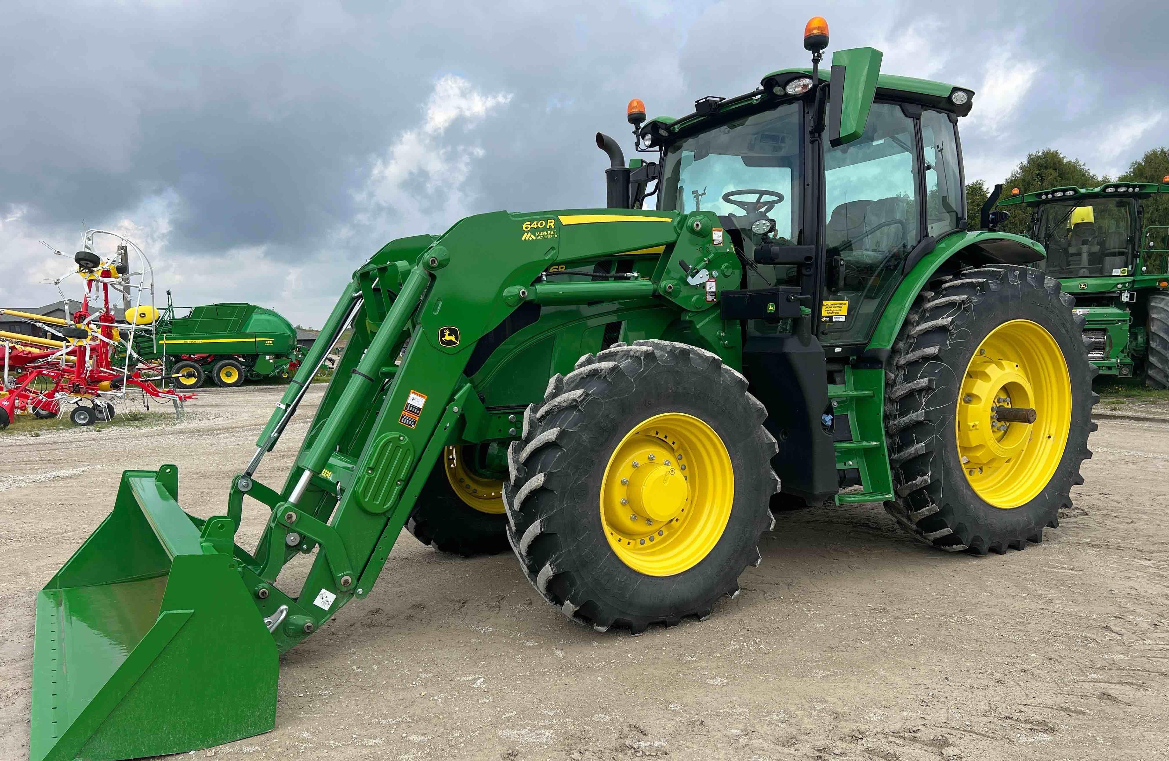 Main image John Deere 6R 155