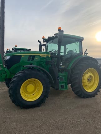 Main image John Deere 6R 165