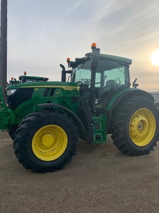 Main image John Deere 6R 165