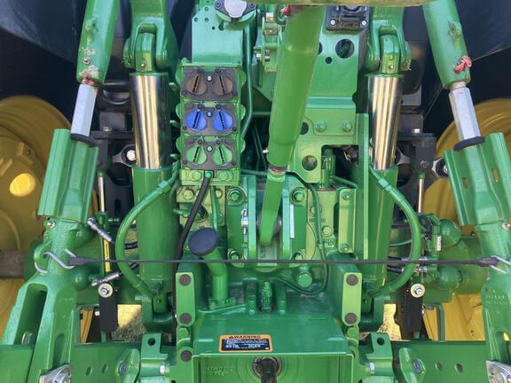 Image of John Deere 6R 165 equipment image 2