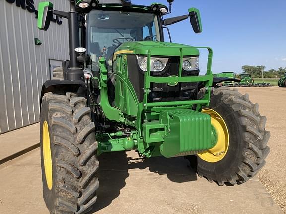 Image of John Deere 6R 165 equipment image 4