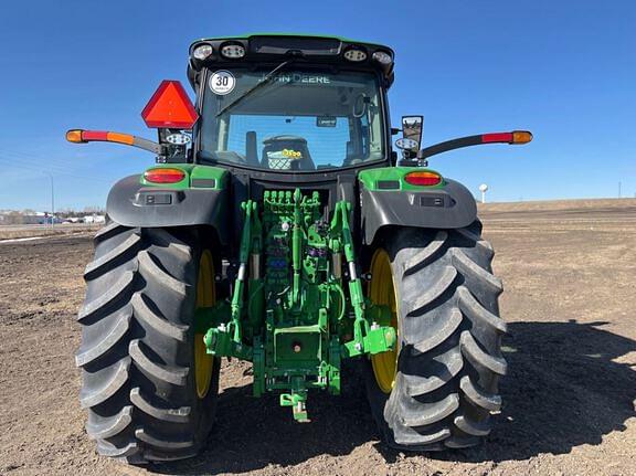 Image of John Deere 6R 165 equipment image 3
